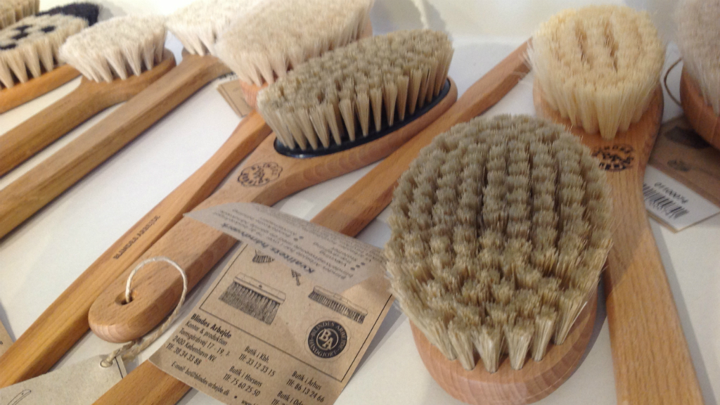 Brushes at Blindes Arbejde in Horsens