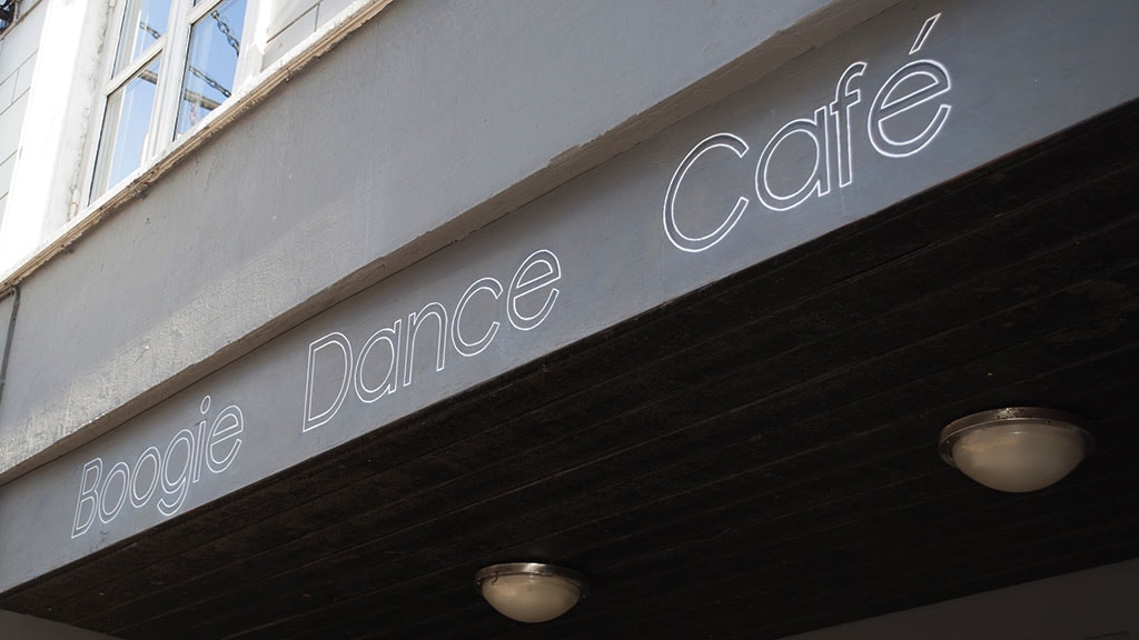 Boogie Dance Café im Zentrum