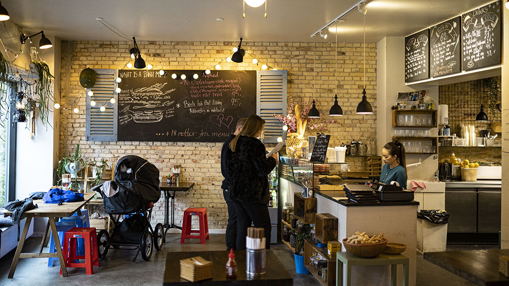 Betjening i Mothers Street Food