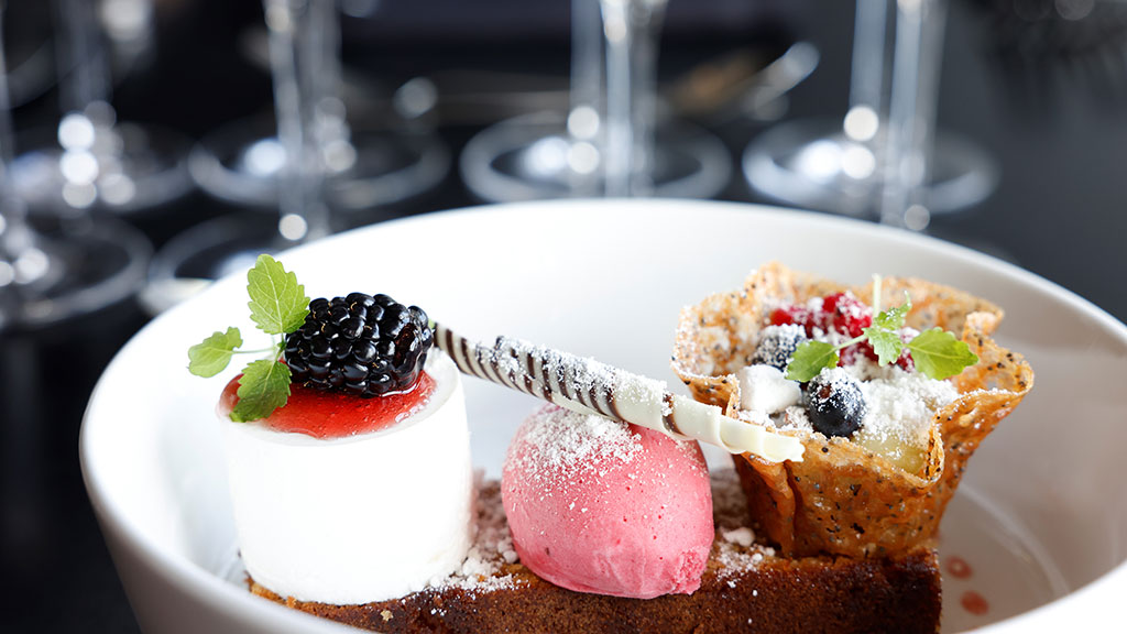 Restaurant Det Glade Vanvid in Odense