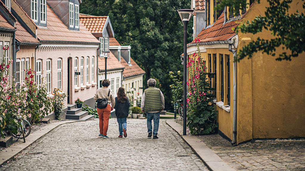 Familie i Paaskestræde