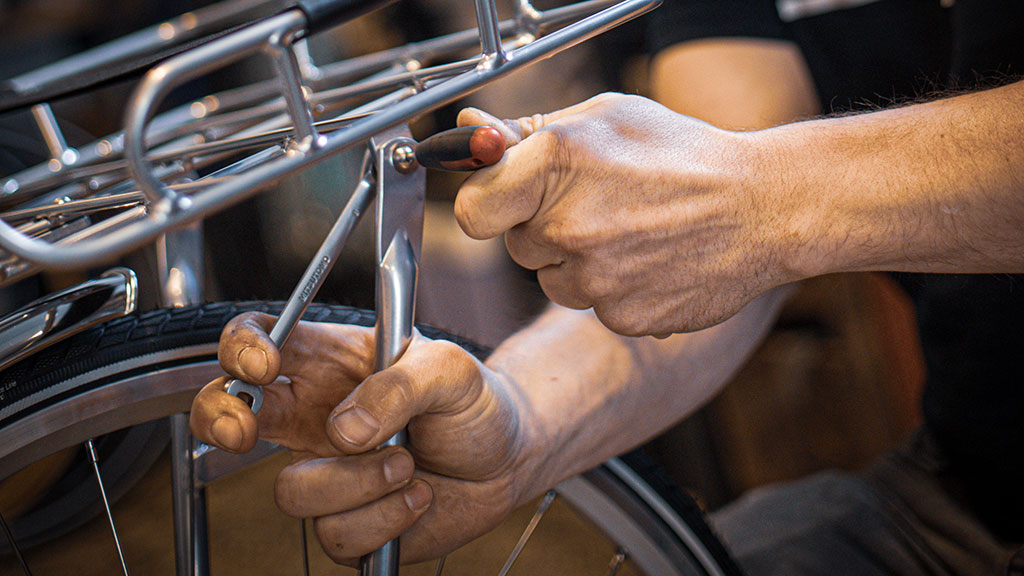 Custom Raw Bike shop