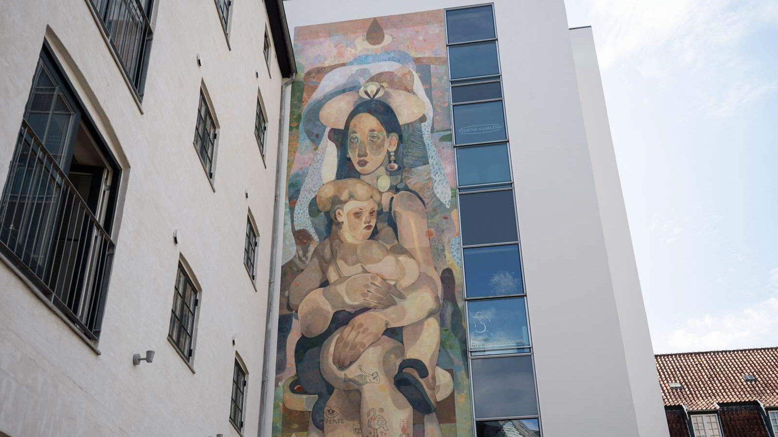 Different Evenings street art