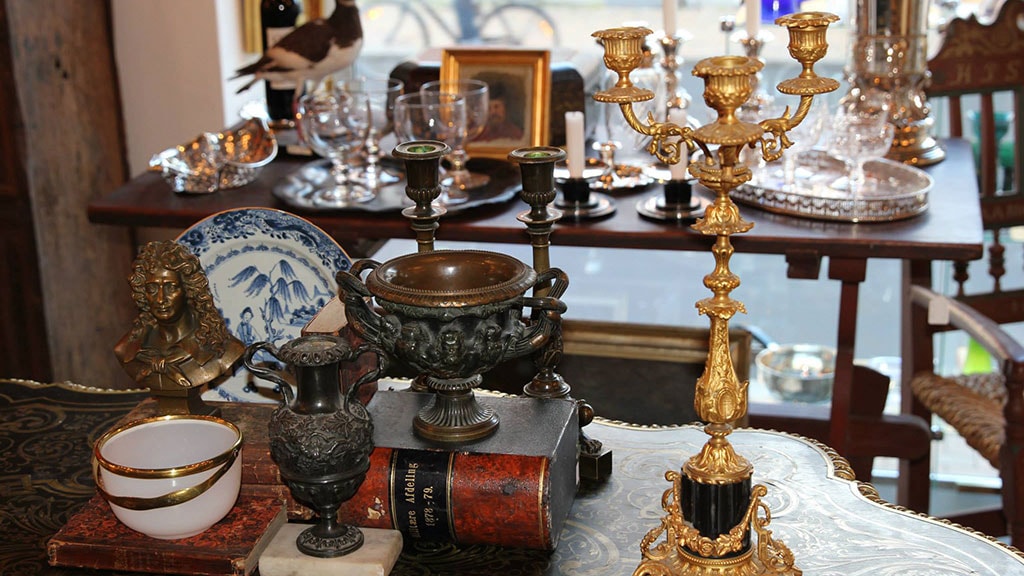 Antiques shop Damgaard-Lauritsen