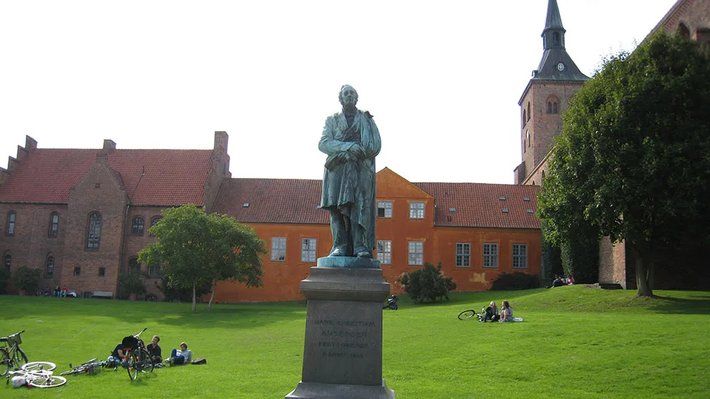 Hans Christian Andersen sculpture