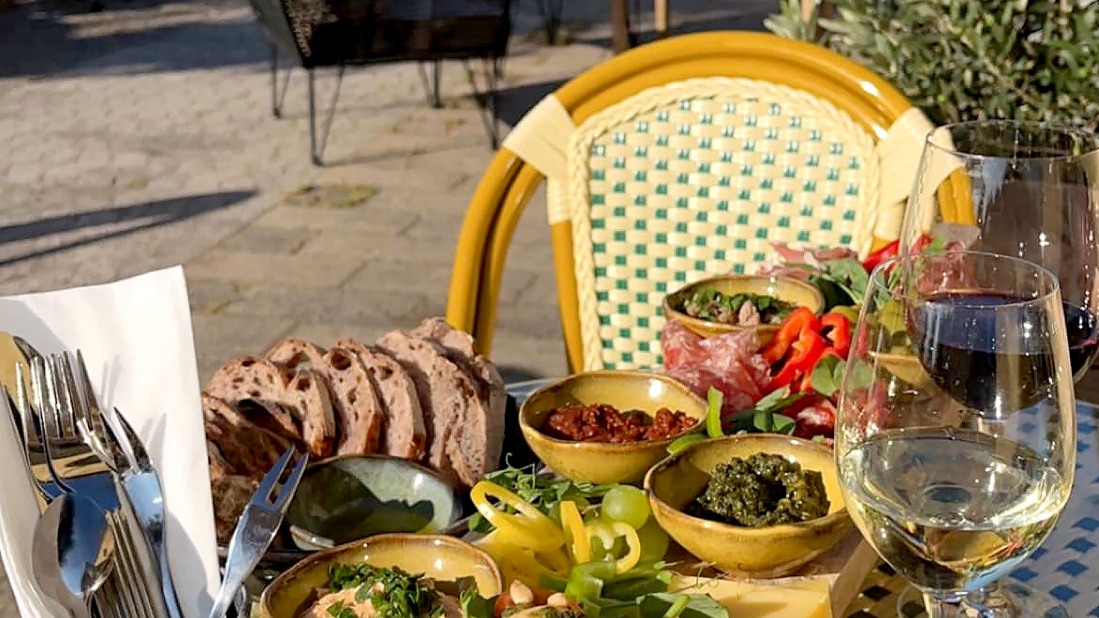 Rørvig Vin og Tapasbar