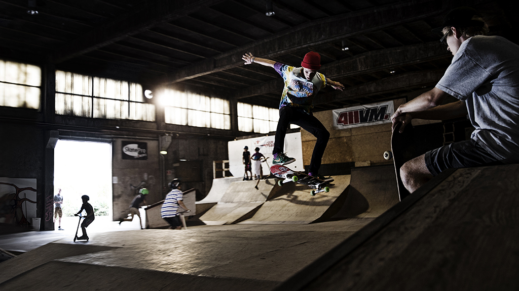 Skating in Hal 12’s former skate hall
