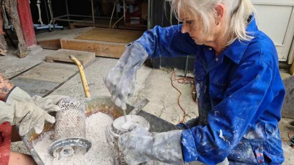 Helle Borg Hansen creates sculptures