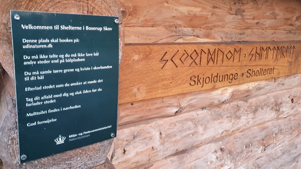 Information sign at Skjoldungeshelter in Boserup Forest.