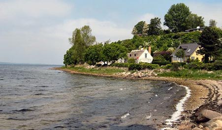 Ejby Harbour – an idyllic small dinghy and fishing harbour in Bramsnæsvig