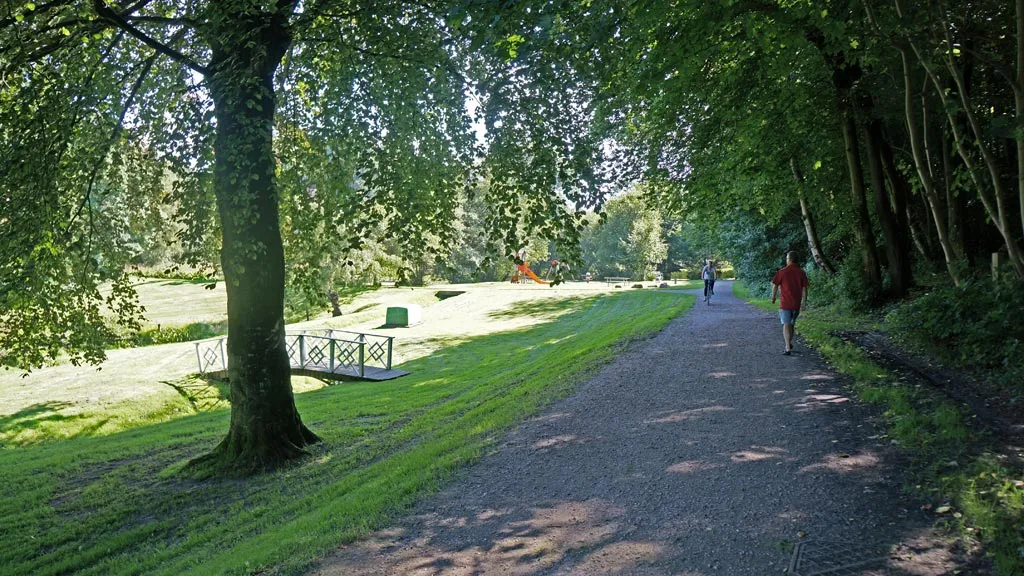 Parken ved Mølholmsdammen - 1
