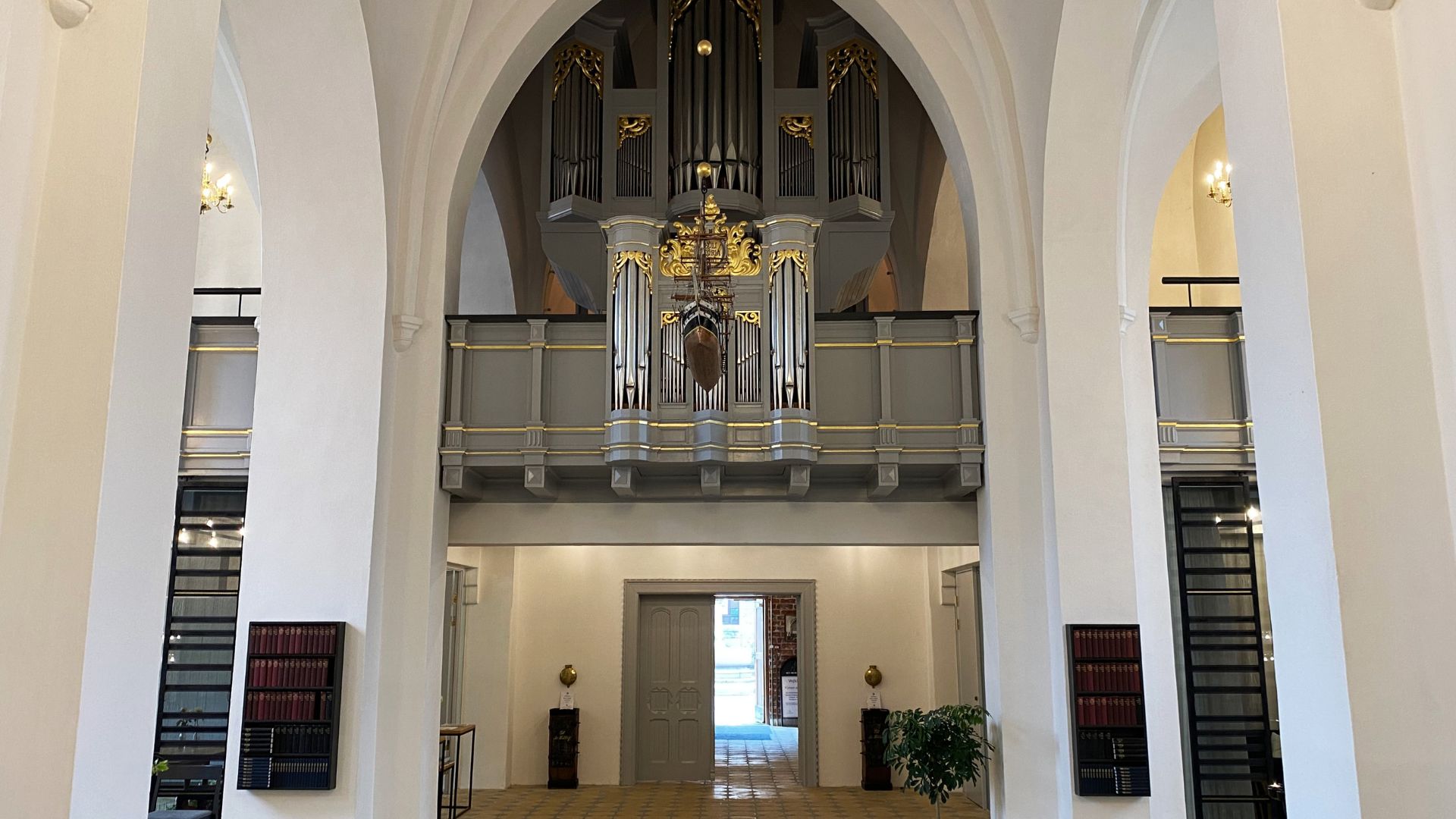 Sankt Nicolai Kirche organ