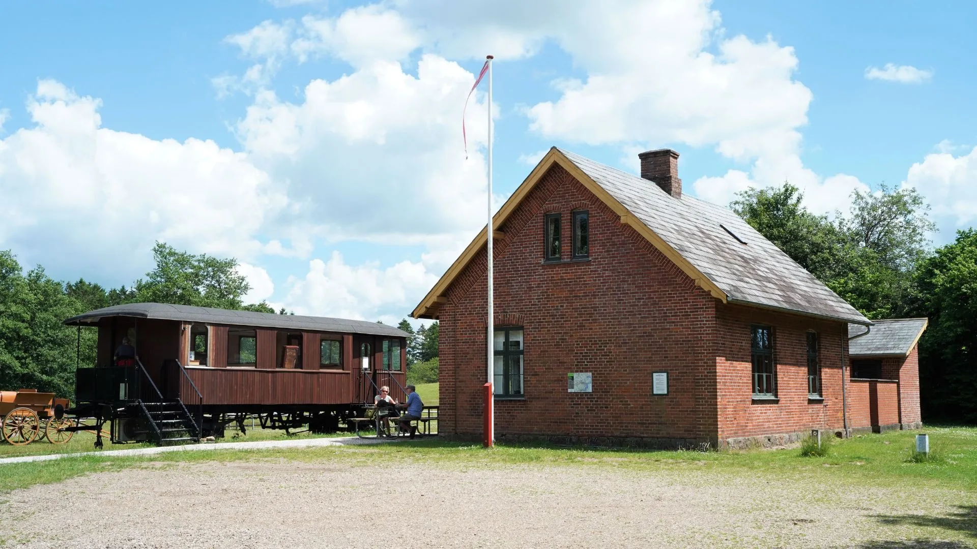 Bindeballe Station museum og togvogn