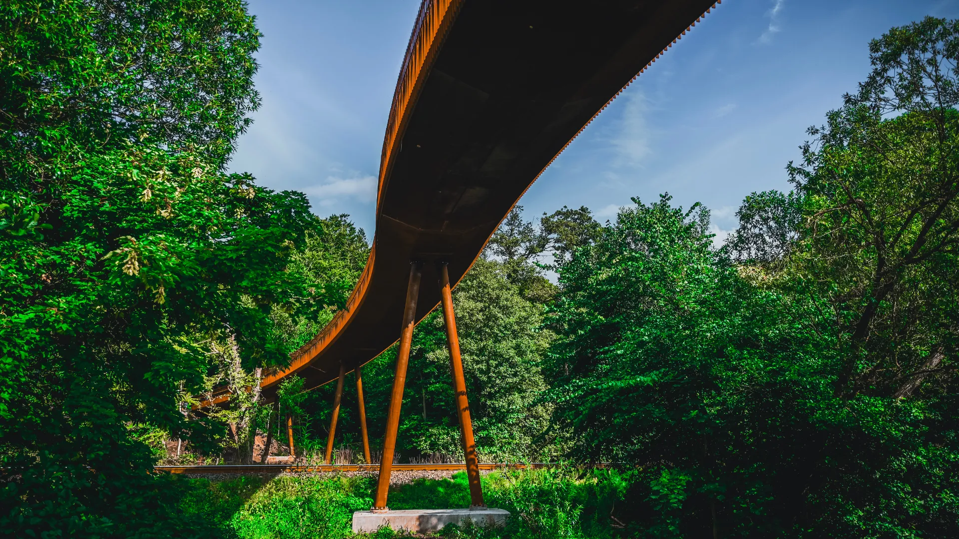 The bridge over the river valley of Grejsdalen