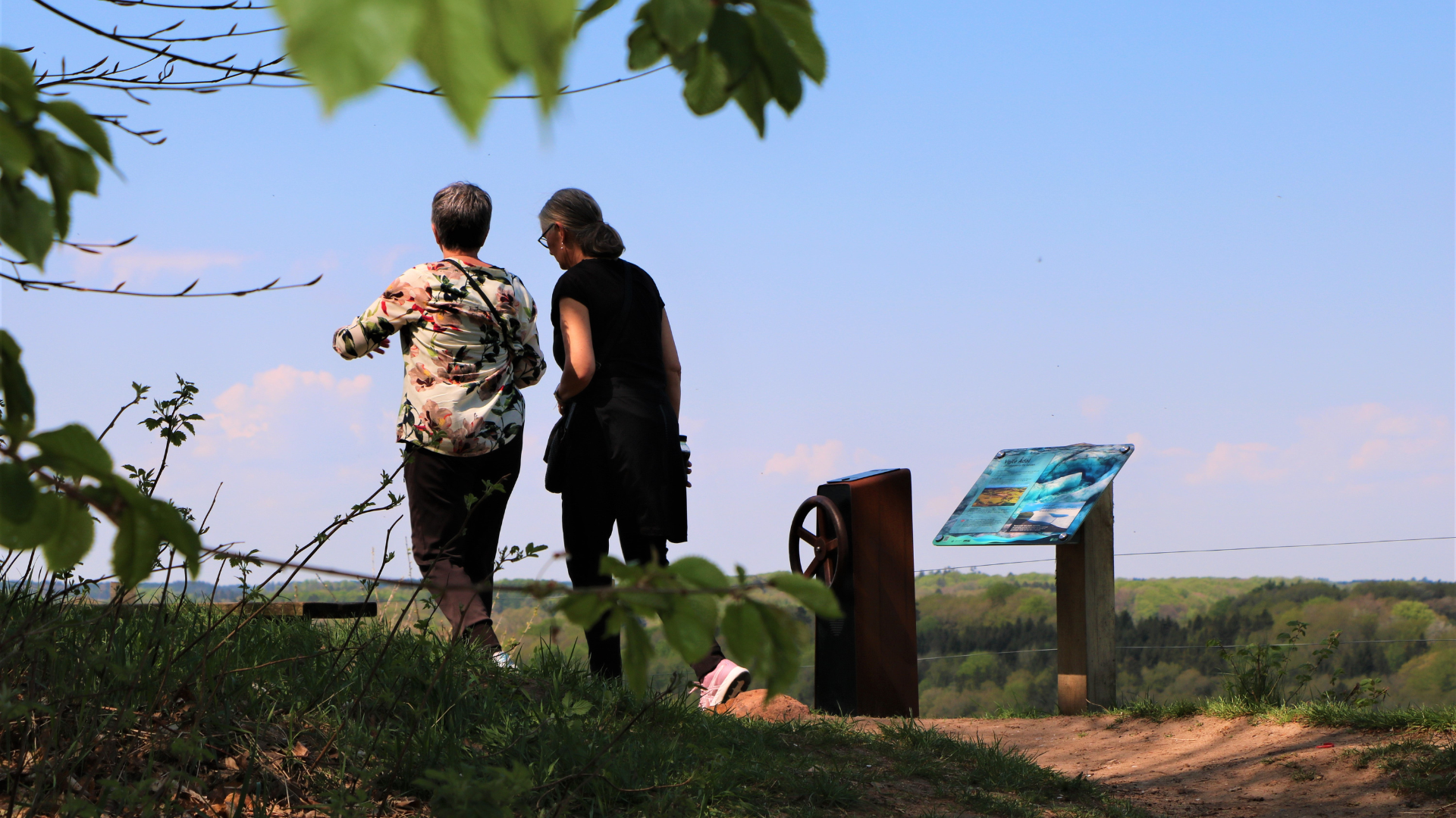 Besøgende ved Vejle Ådal ved Tørskind Grusgrav