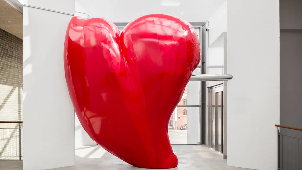 Det pressede hjerte, udstillet på Vejle Kunstmuseum