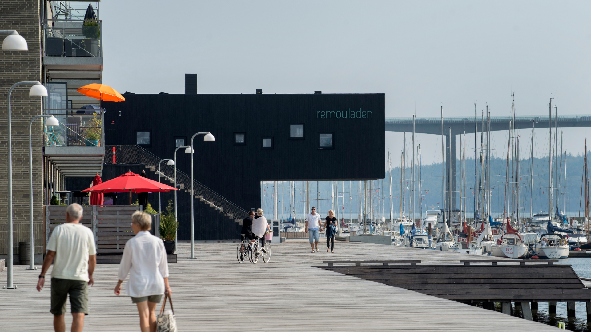 Vejle’s harbour front by Remouladen