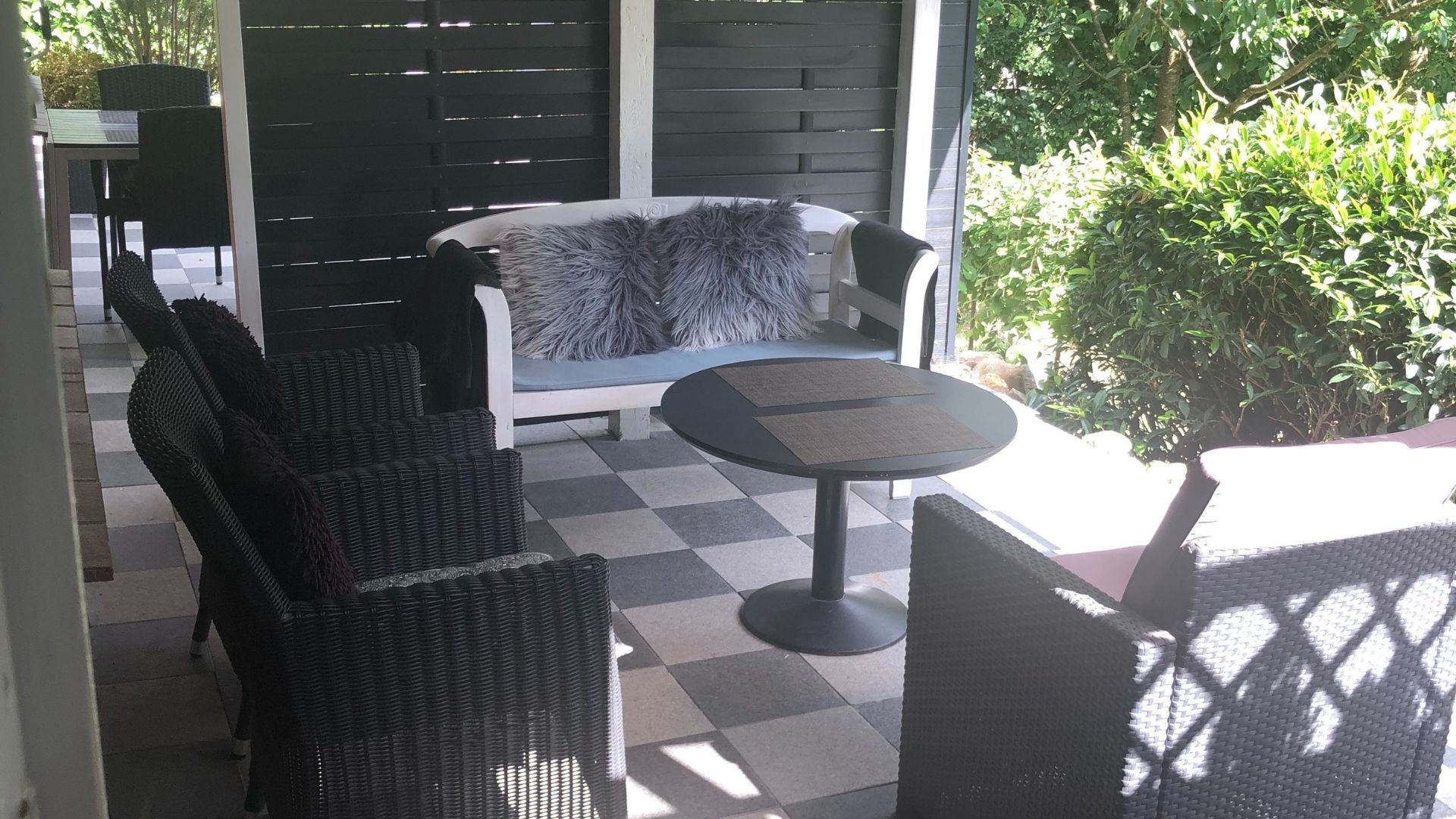 The garden at Alina's and Gert's Bed and Breakfast