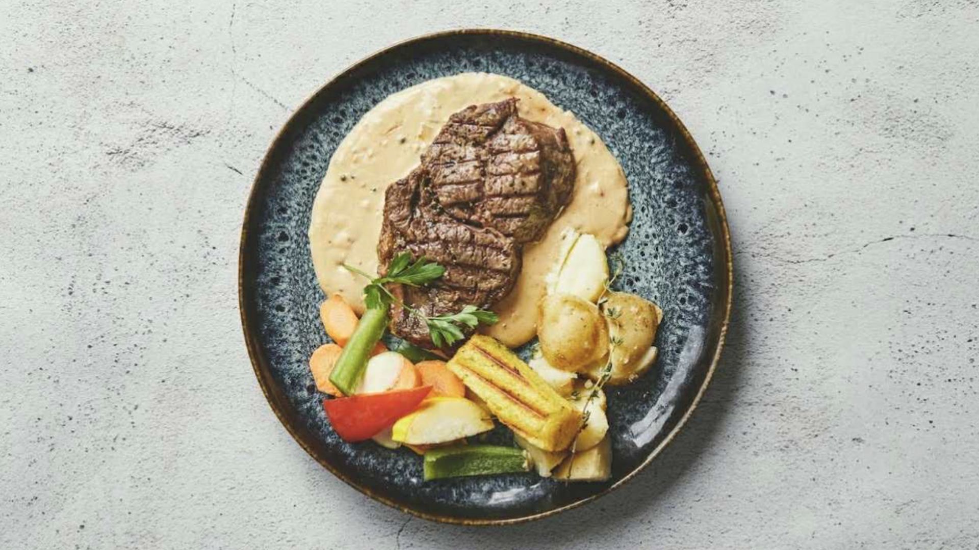 Ribeye al pepe verde på Il Teatro