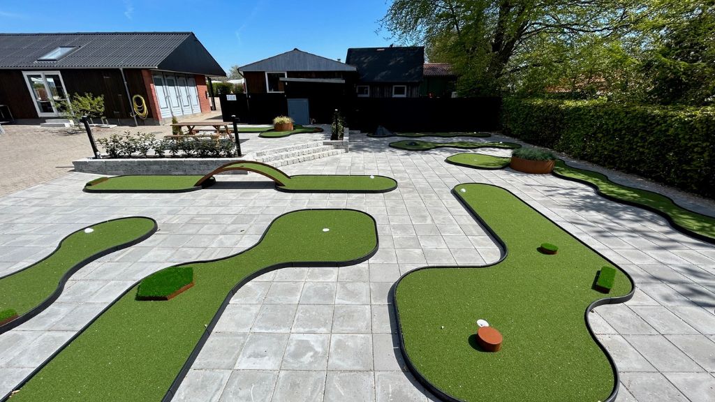 Løgballe Camping – Mini golf