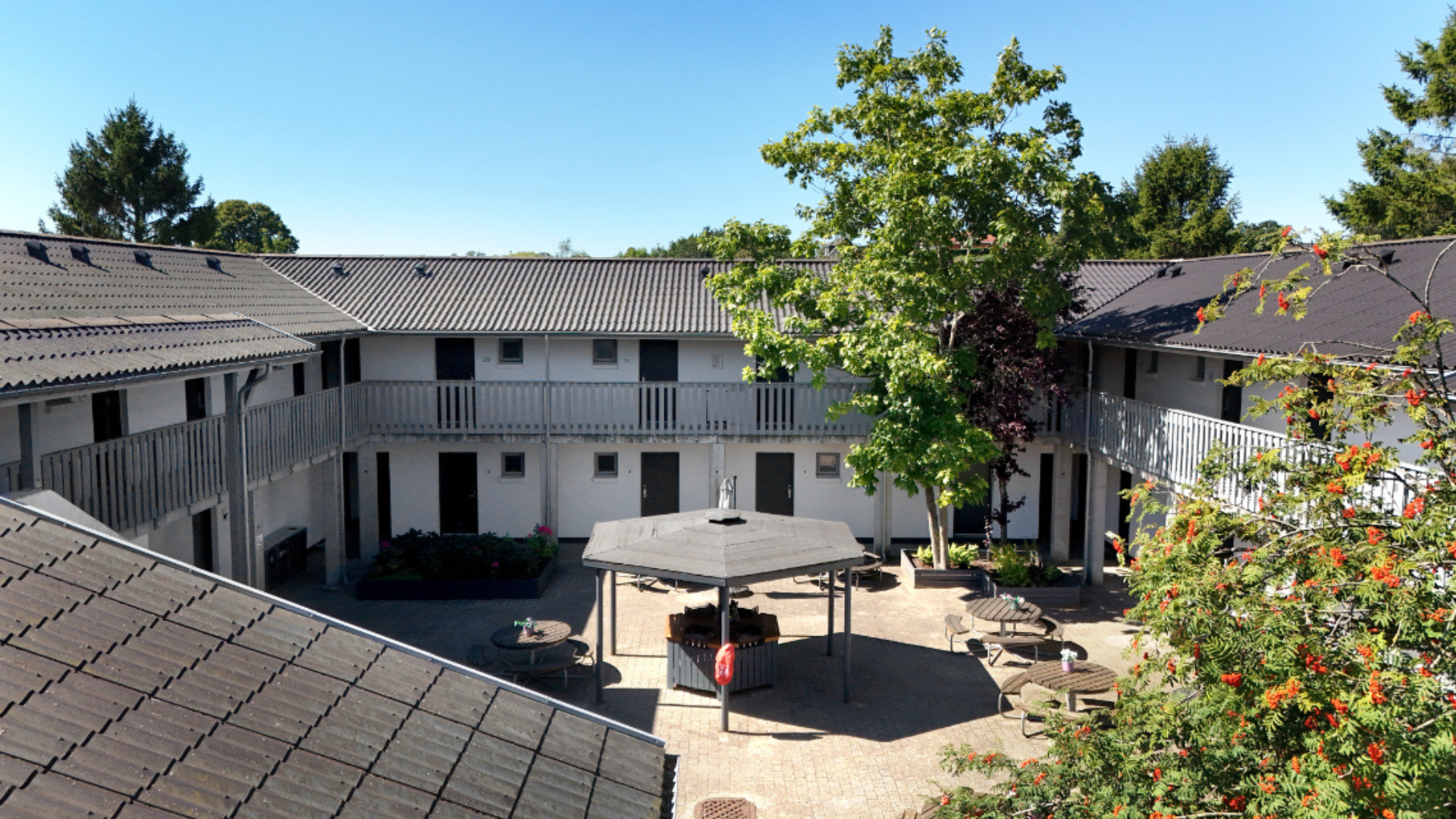 The courtyard at Danhostel Vejle