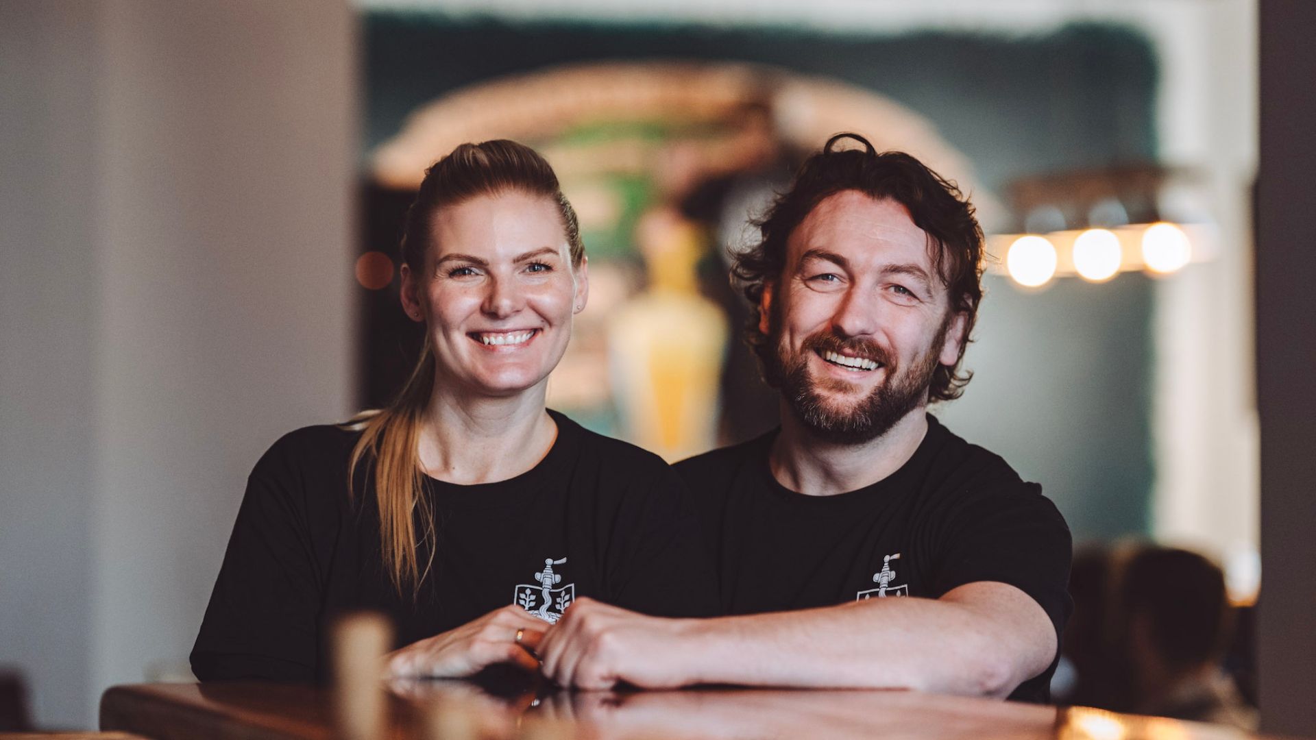 Die Inhaber der Celt & Viking Craft Beer Bar in Vejle