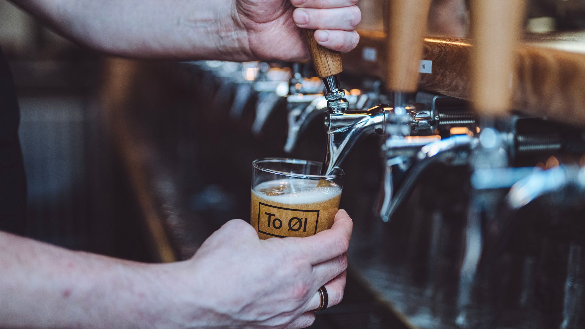 In der Celt & Viking Craft Beer Bar in Vejle wird Bier ausgeschenkt