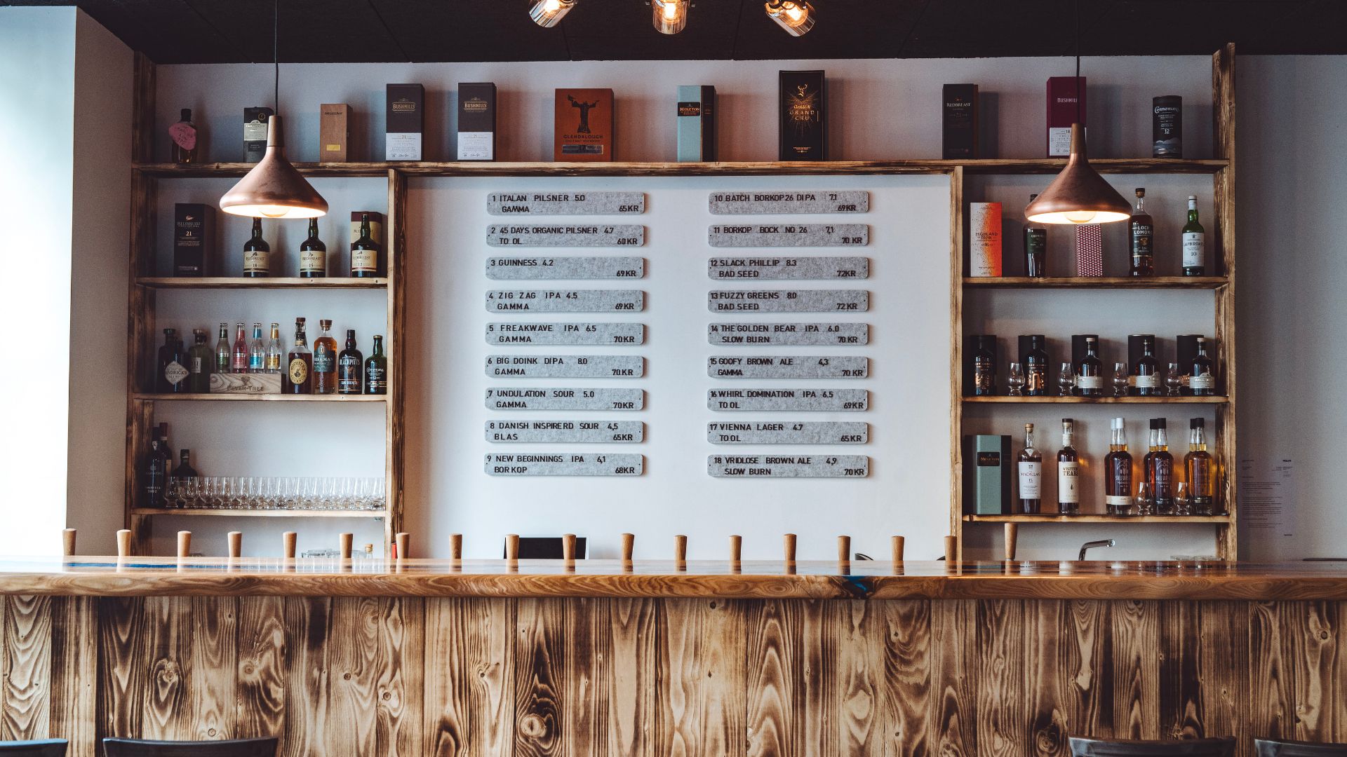 Die Bar in der Celt & Viking Craft Beer Bar in Vejle