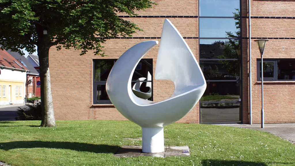 The Sculpture Town Give - "Vækst og Vilje" by Christian Svendsen
