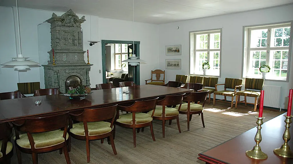 Brandbjerg Manor