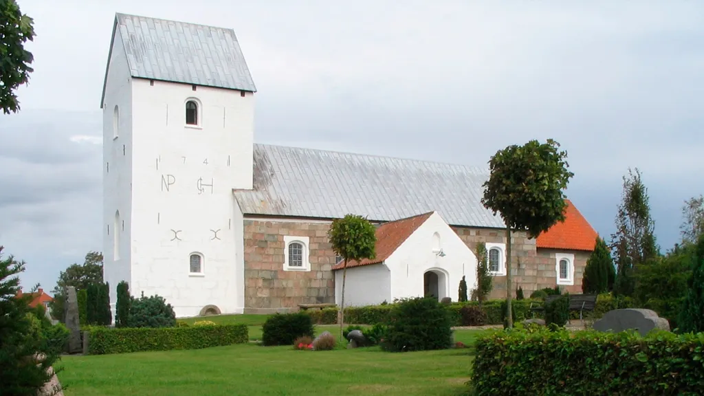 Strandby-kirke