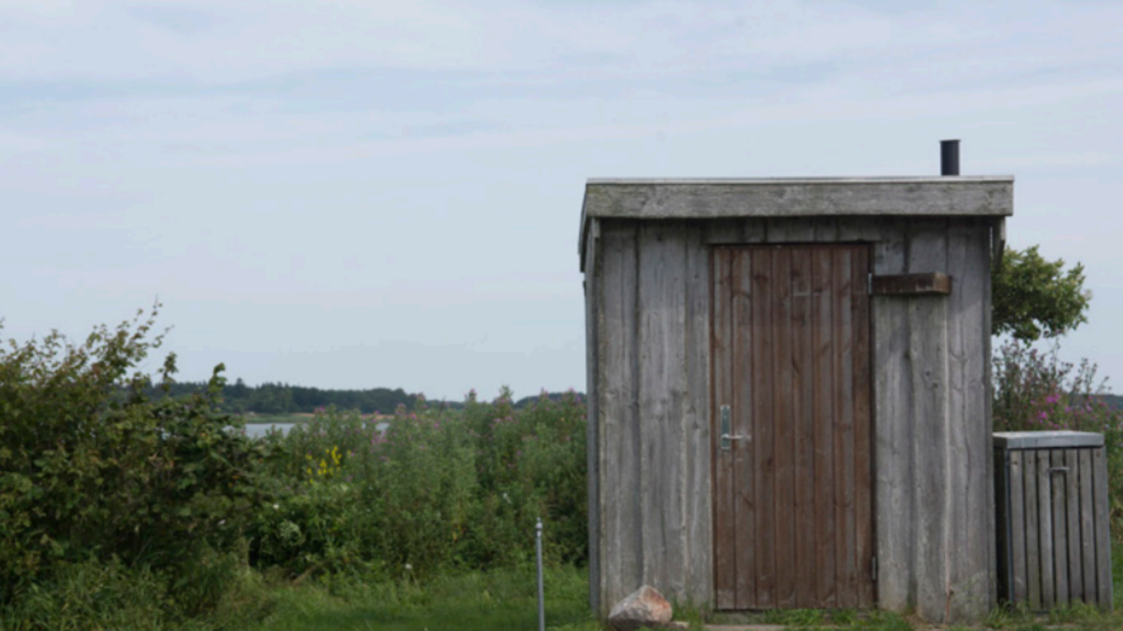 Shelter Vilsted Sø, Holmen