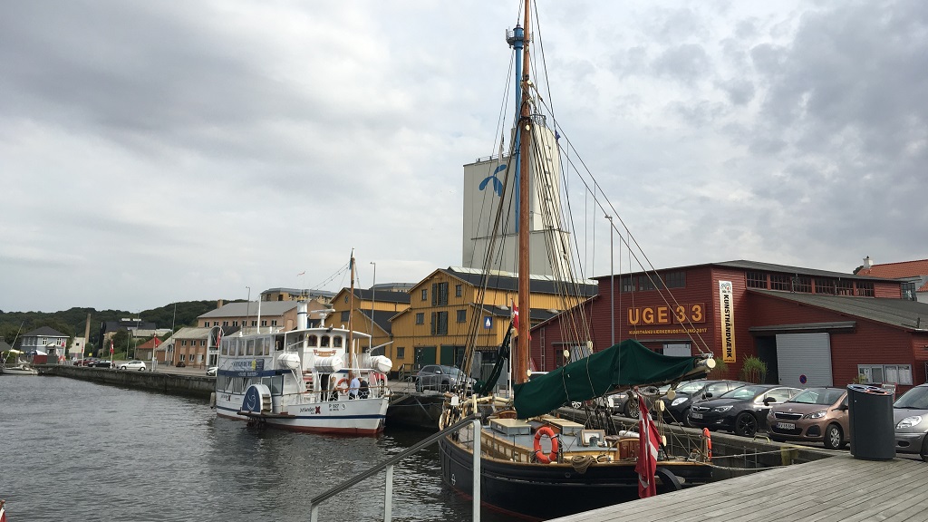 Week 33 – Art Exhibition at the Red Warehouse, Hobro