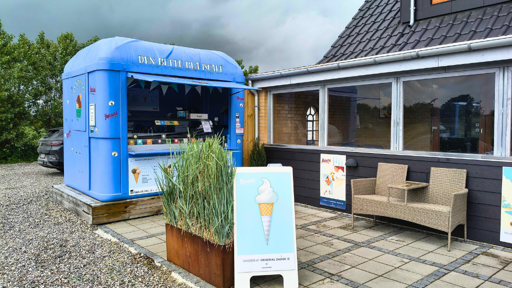 Icecream at Cafe Bondestuen