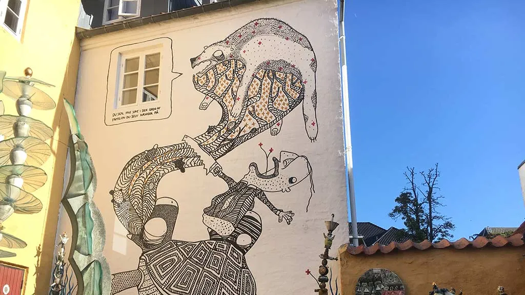 Street art-Hjelmerstald