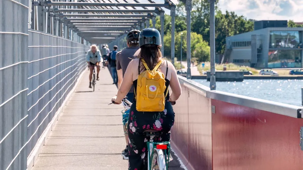 Cyklister på Kulturbroen