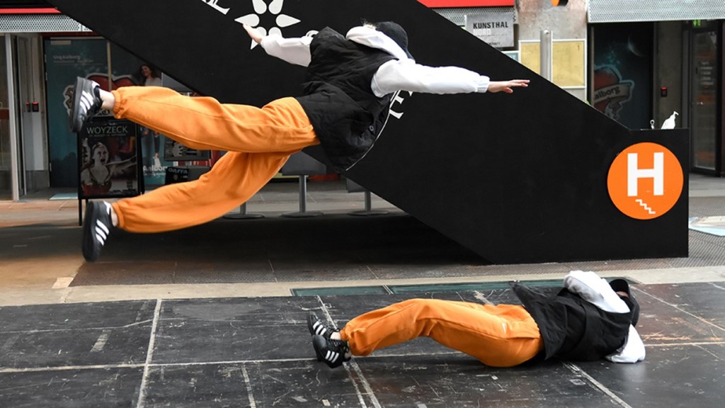 Rå dans i Kedelhallen