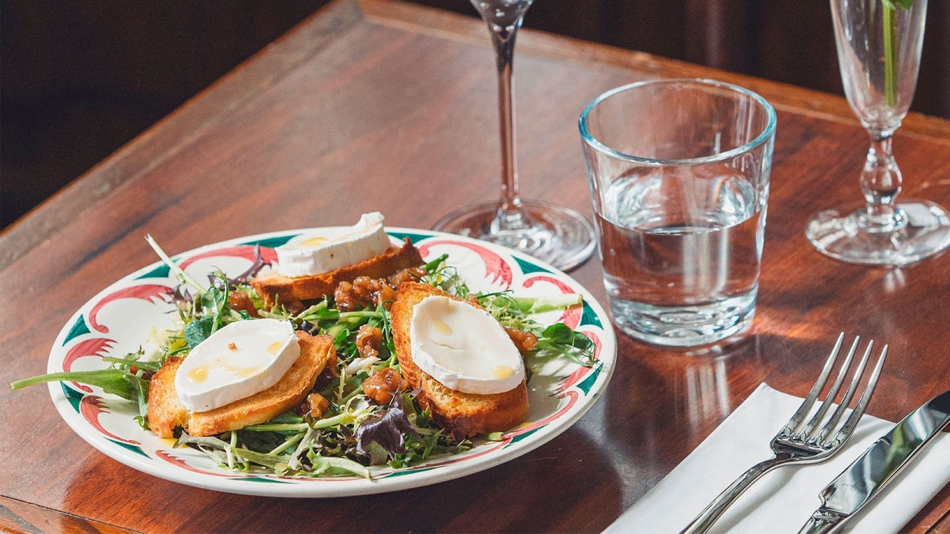 Apéro Bistro og Champagnebar