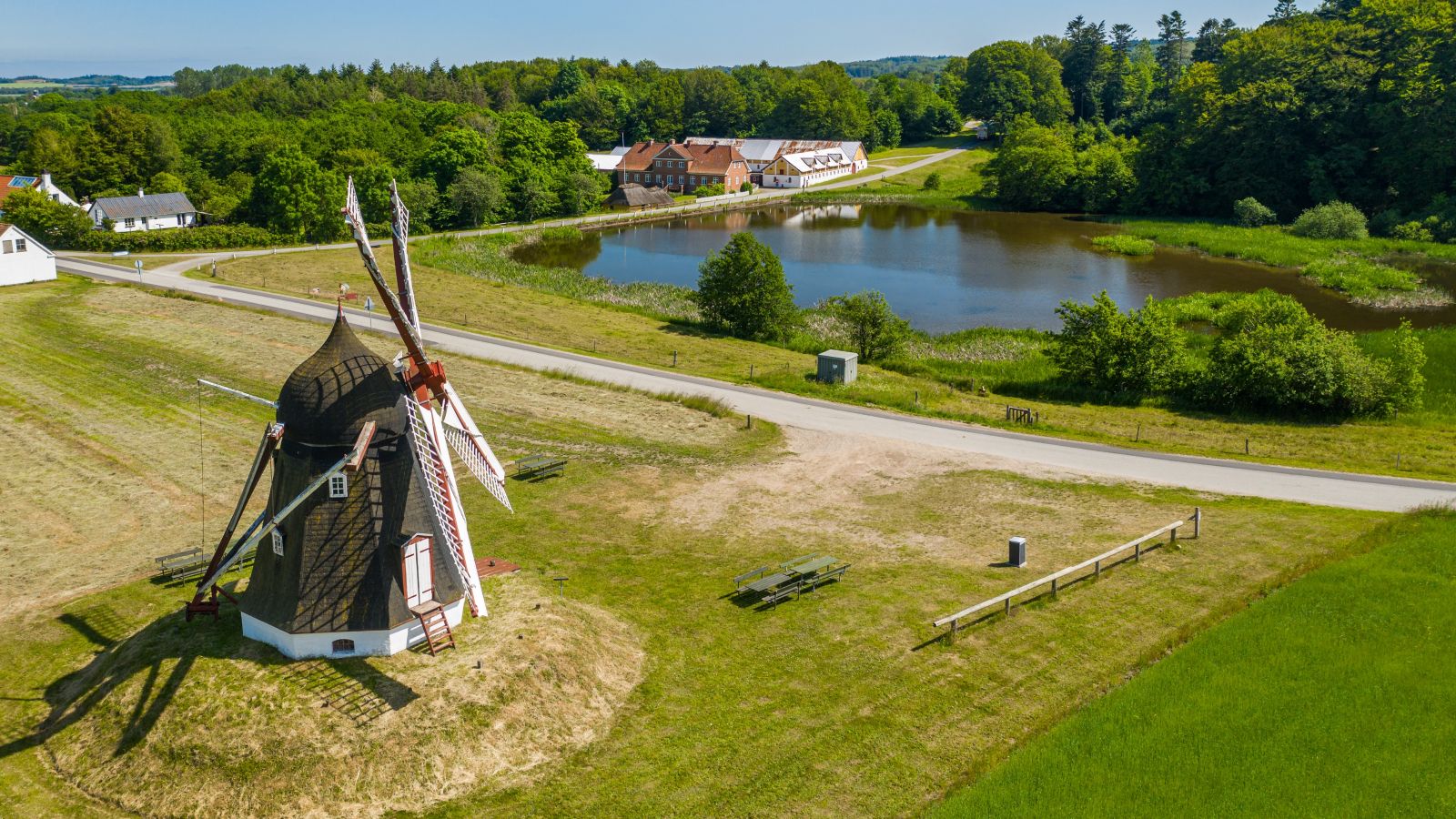 Dorf Møllegård