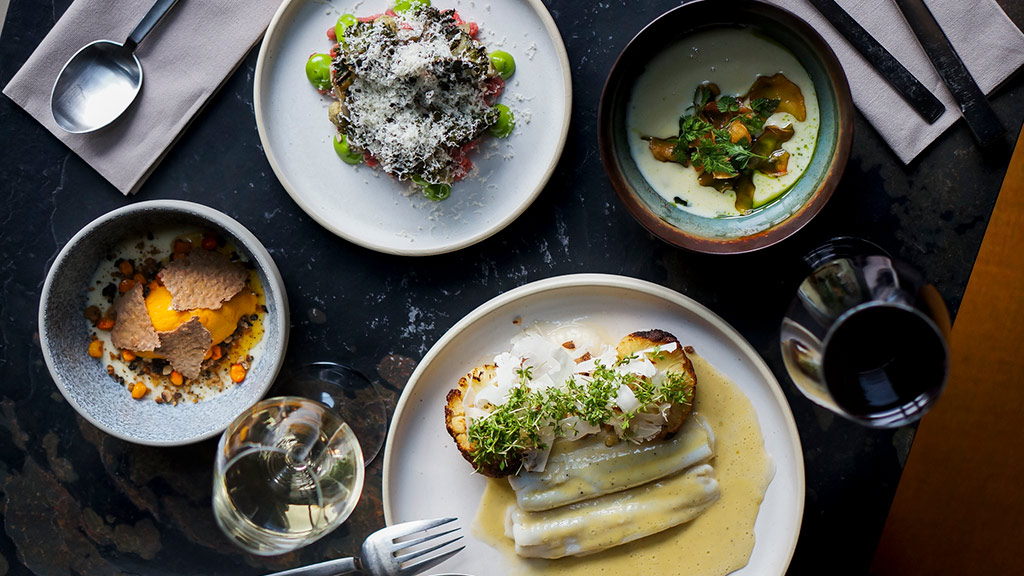 Anretning fra restaurant Apart