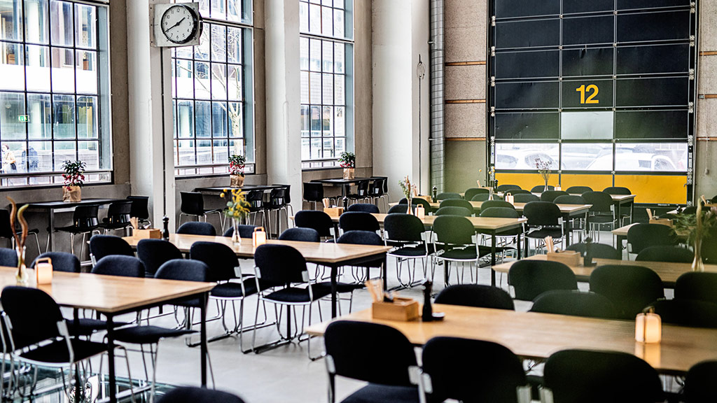 Café Lokomotivhallen i DGI Huset Aarhus