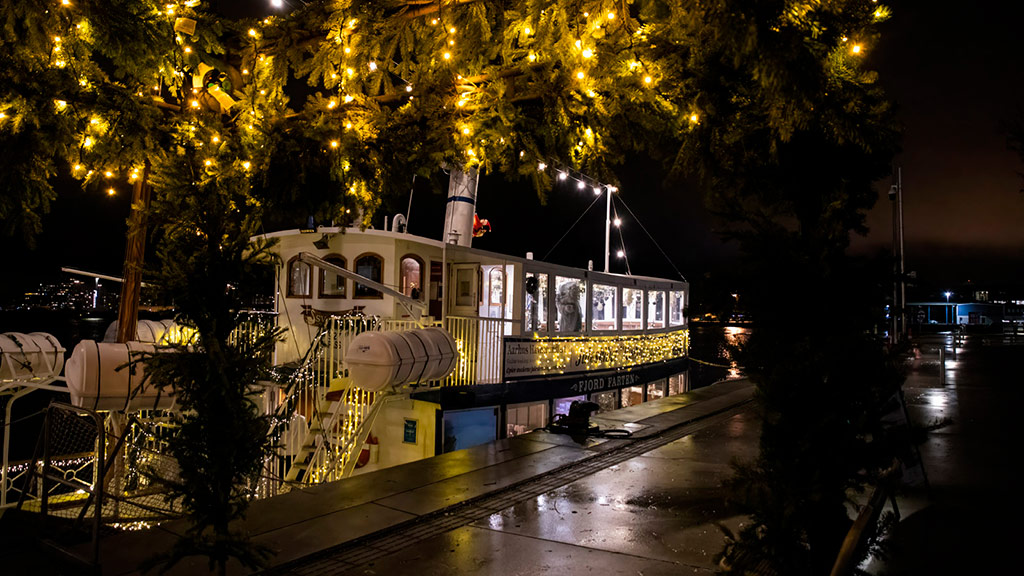 Havnerundfart med Juleskibet Svanen