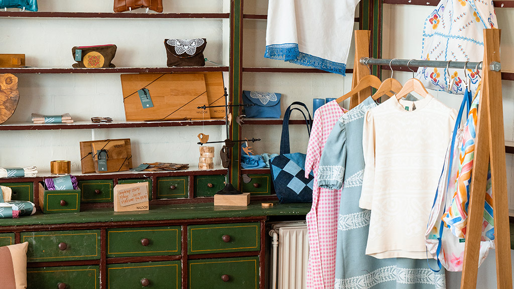 Mö & Flös Thrift Shop