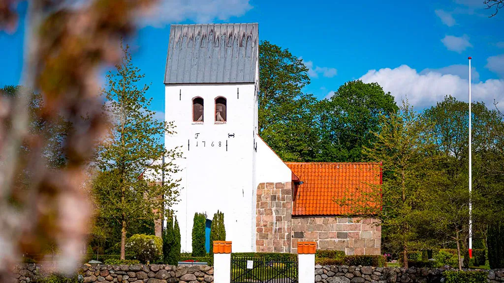 Kragelund-kirke-bo-noergaard