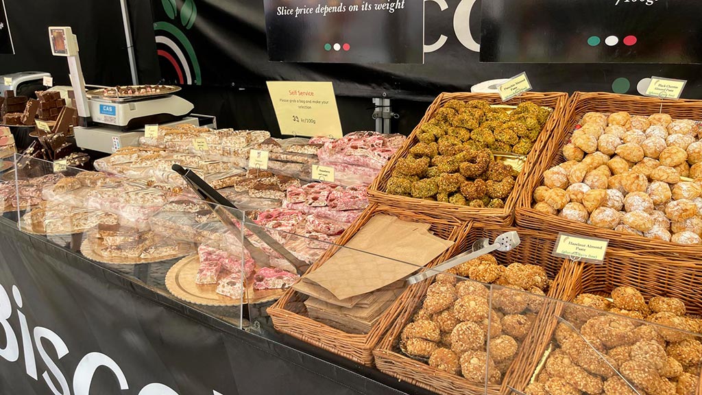 Delikatesser på European Street Market Grenaa