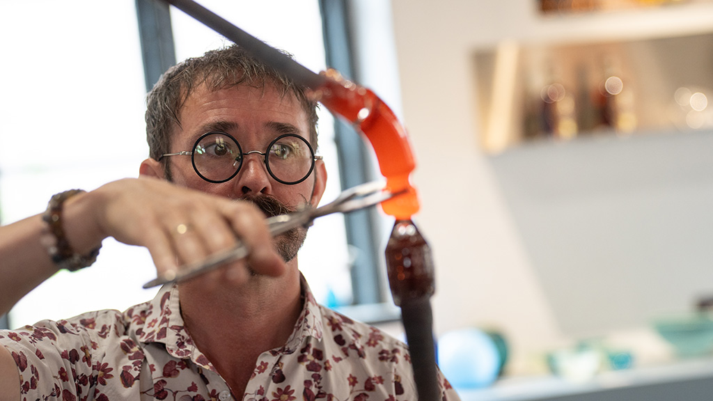 Glass artist Mikkel Yerst works with glass