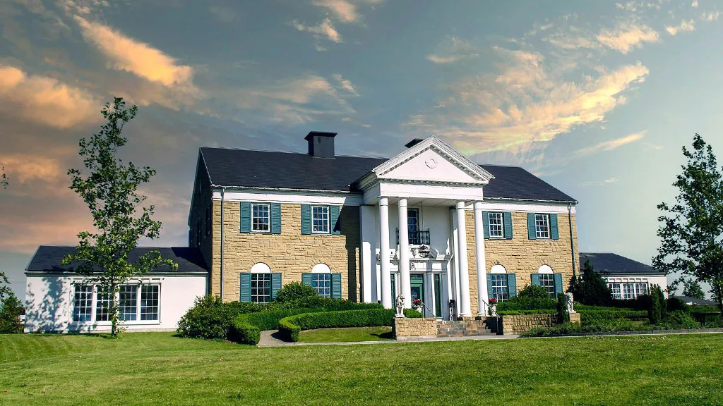 Memphis Mansion in Randers