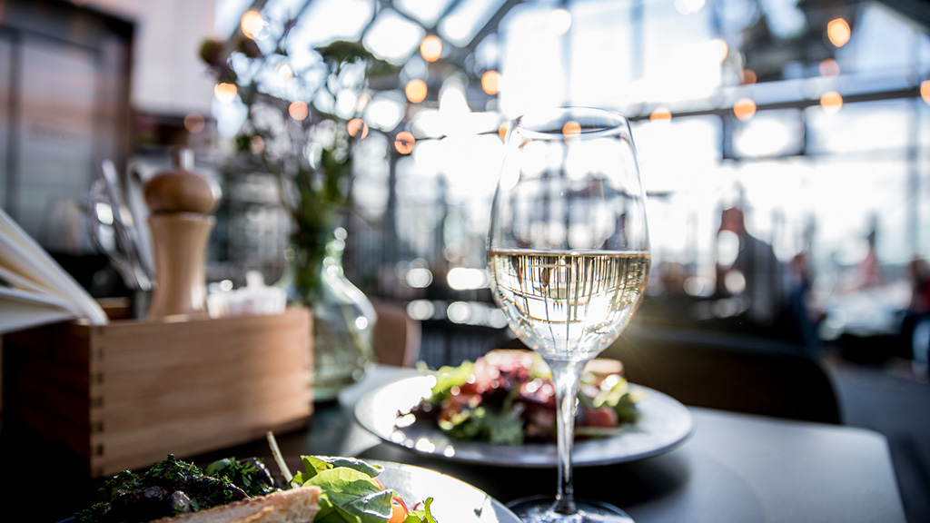 Nyd en frokost på Salling ROOFTOP i Aarhus