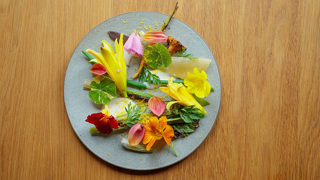 Blomstertallerken hos Restaurant Moment