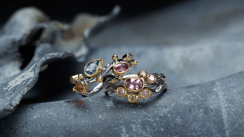 Karen Norup rings